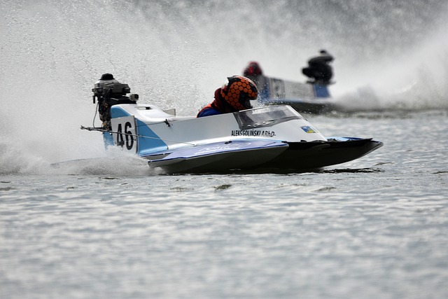 苏格兰女足队长卡思伯特与中国队比赛时头部受伤，被紧急送医